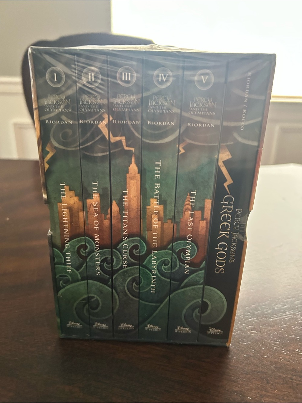 Percy Jackson Greek Gods Box Book Set - Green & Gold - Picture 4 of 6